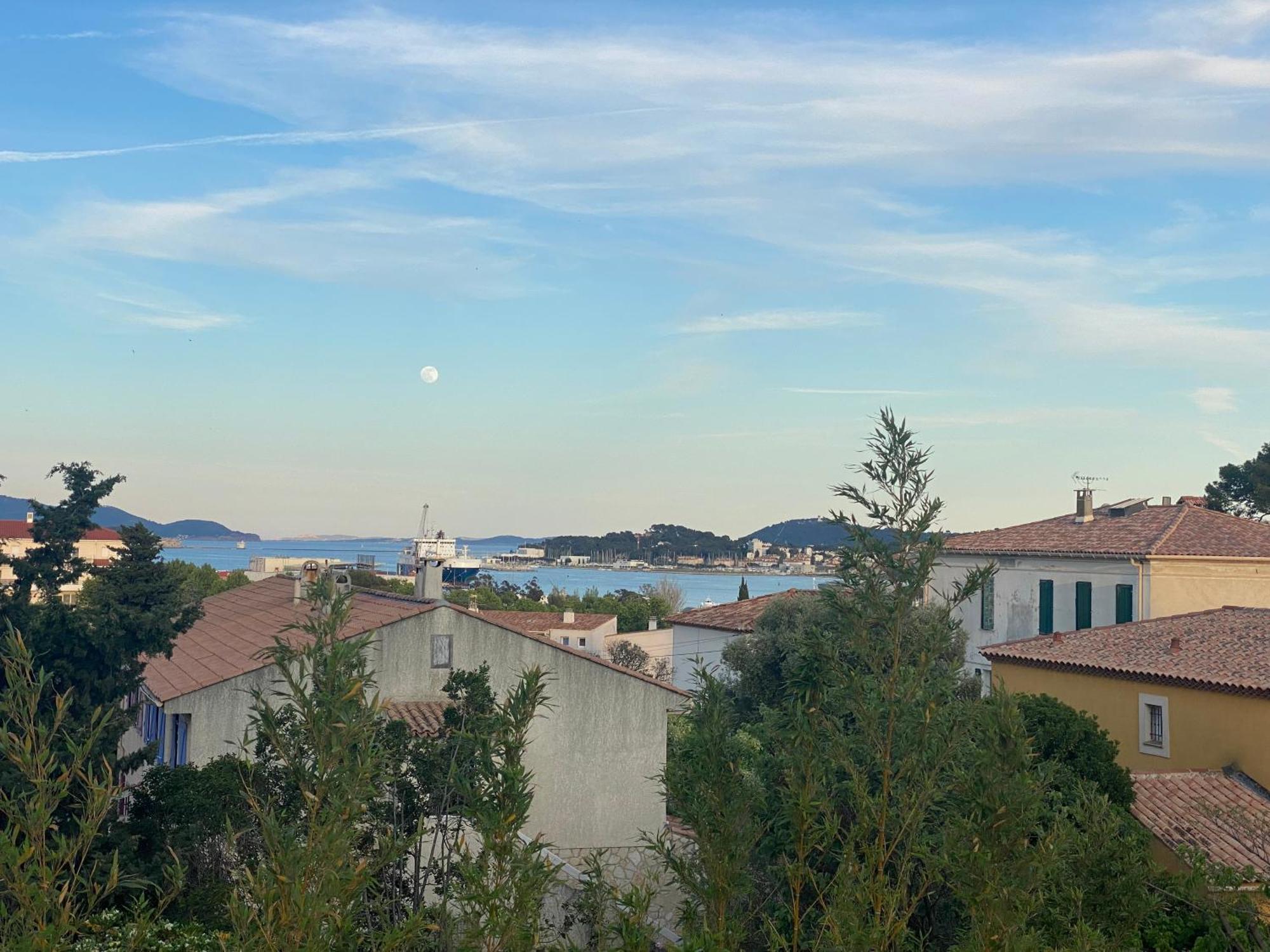 Haut De Villa Vue Mer La Seyne-sur-Mer Exterior foto
